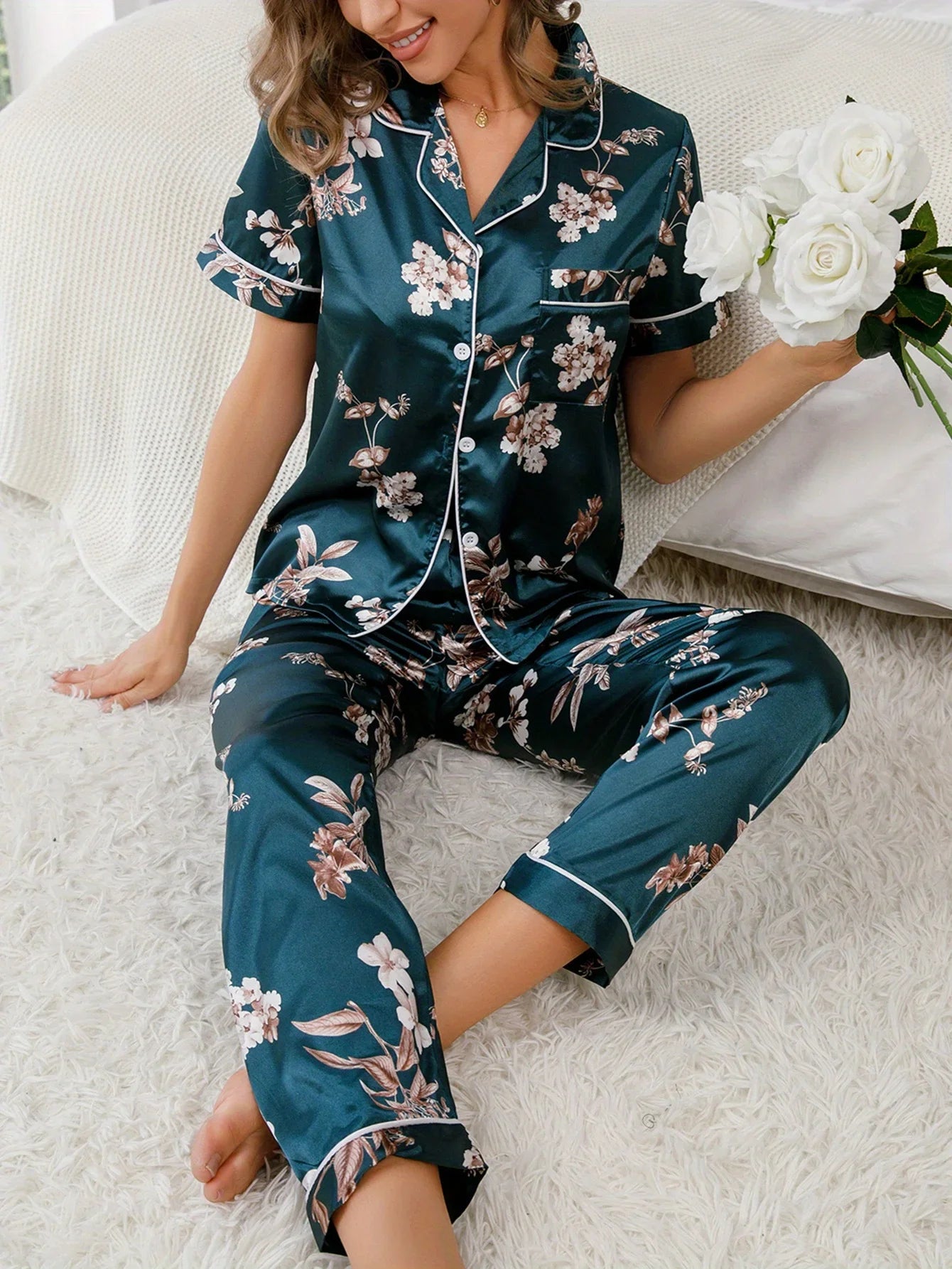 Laura™ Pyjamaset